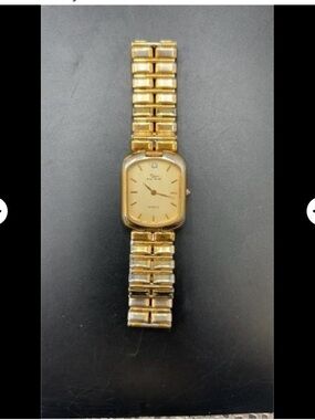 Oscar de la Renta Gold Tone Rectangular Bracelet Watch